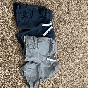 Bundle of 2 shorts